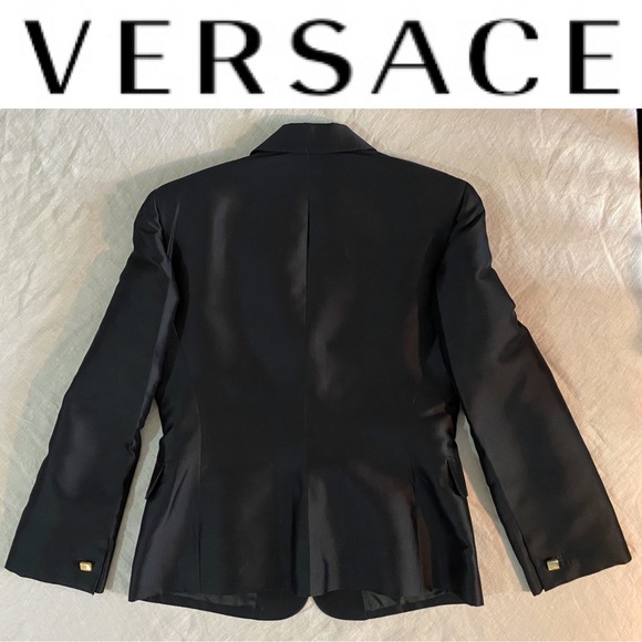 GIANNI VERSACE vintage couture blazer with gold b branded hardware - Picture 6 of 11
